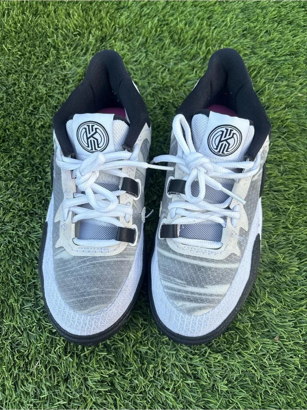 Nike Kids Sneakers White Black Gray with Pink Accent size 3.5y